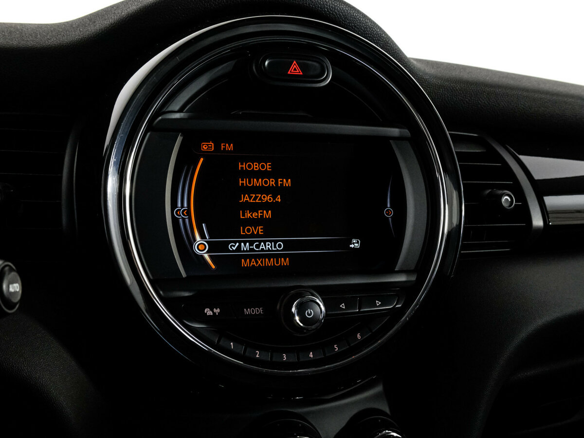 Mini Hatch с пробегом — 2015 год. Фото: #13