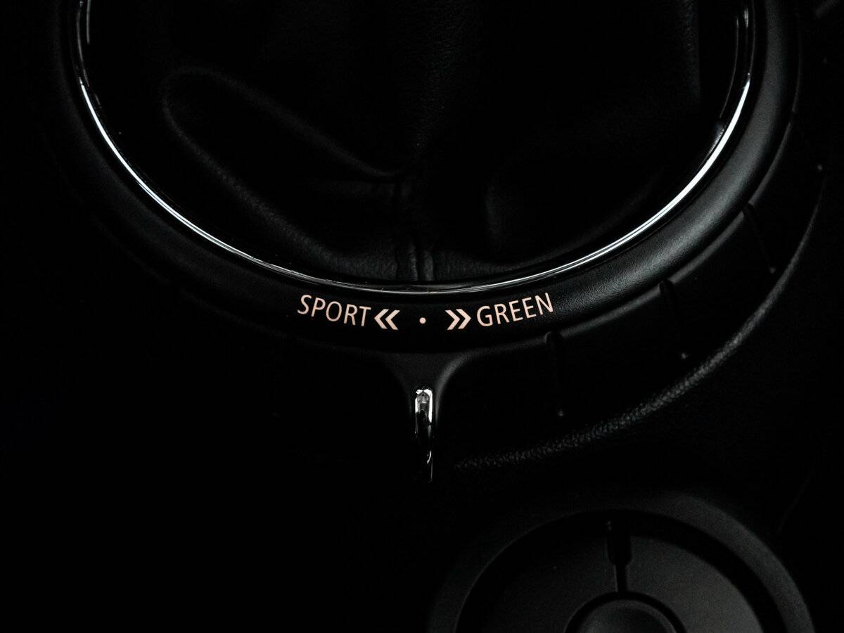 Mini Hatch с пробегом — 2015 год. Фото: #14