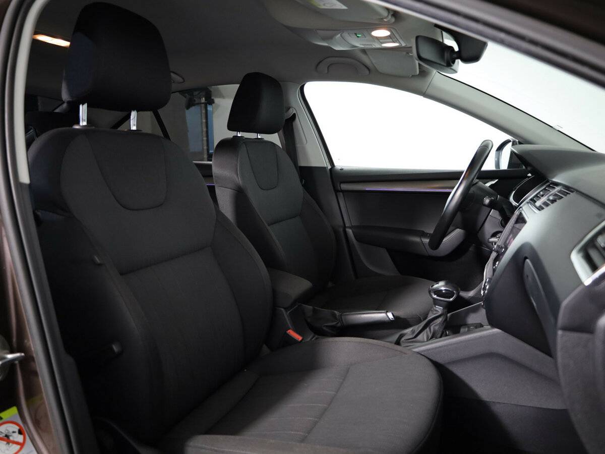 Skoda Octavia с пробегом — 2017 год. Фото: #9