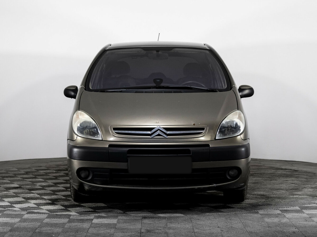 Citroen Xsara Picasso с пробегом — 2008 год. Фото: #1