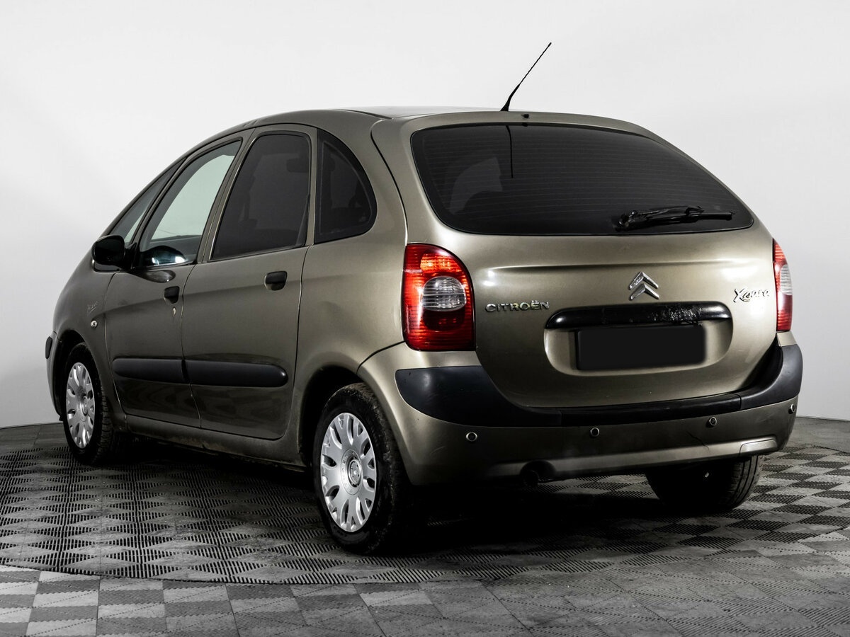 Citroen Xsara Picasso с пробегом — 2008 год. Фото: #5