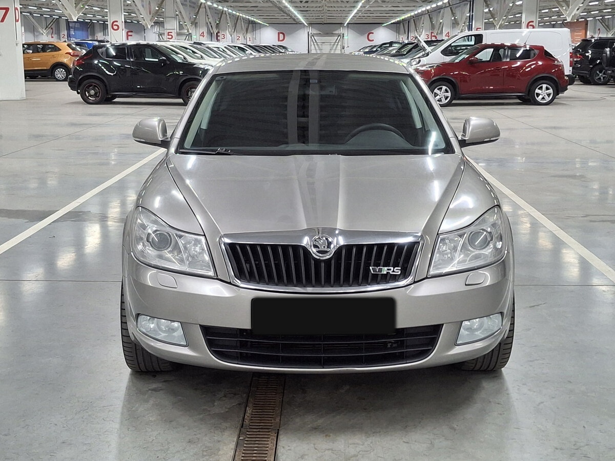 Skoda Octavia с пробегом — 2011 год. Фото: #1