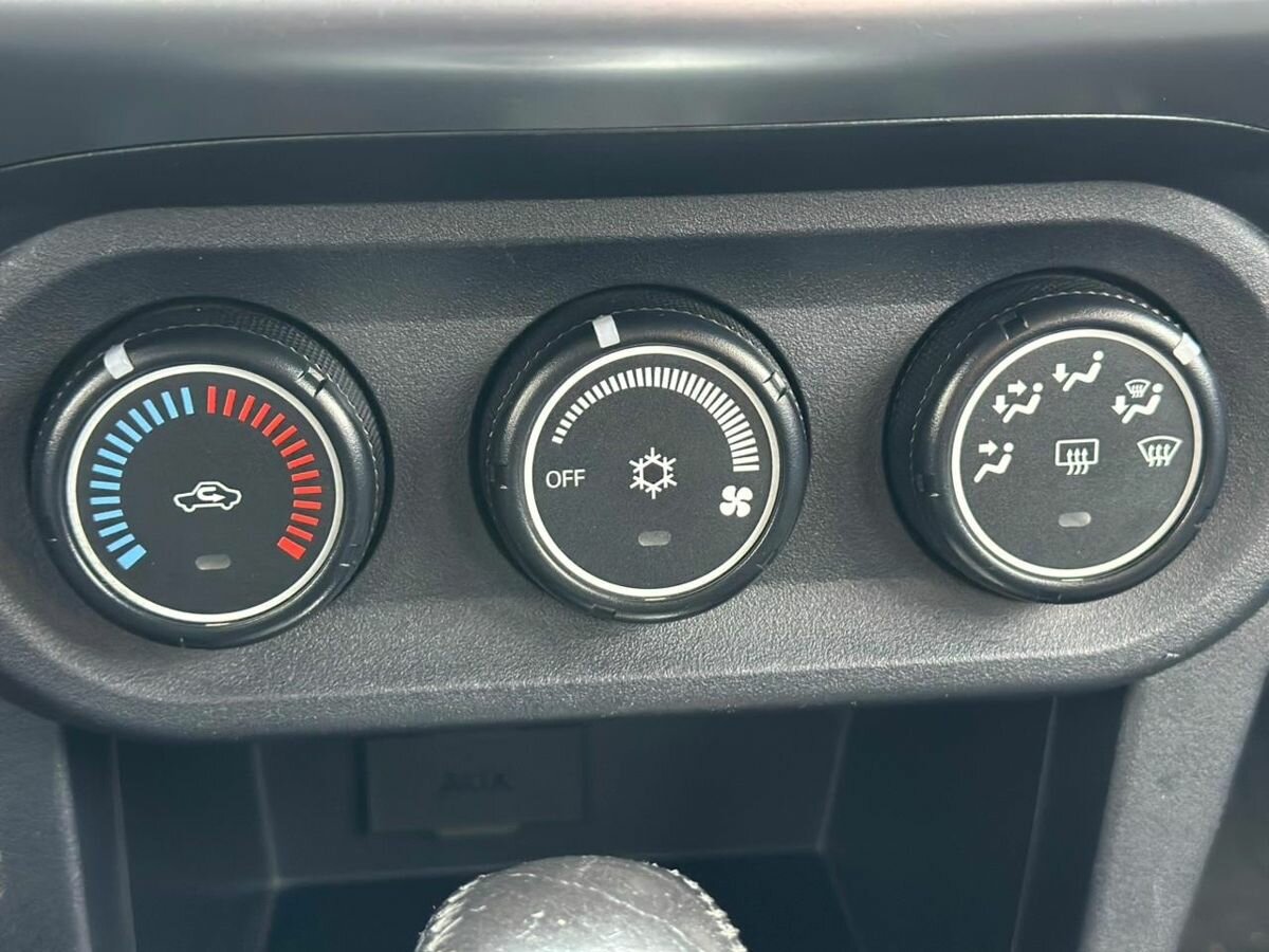 Mitsubishi Lancer с пробегом — 2011 год. Фото: #8