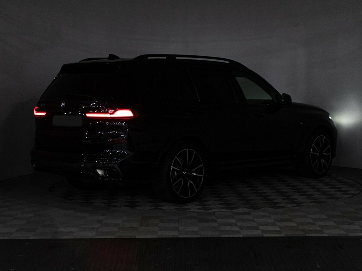 BMW X7 с пробегом — 2021 год. Фото: #35