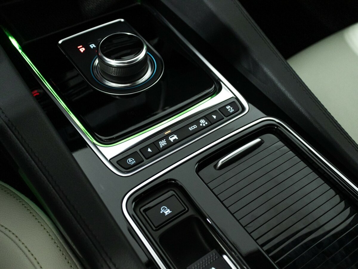 Jaguar F-Pace с пробегом — 2020 год. Фото: #16