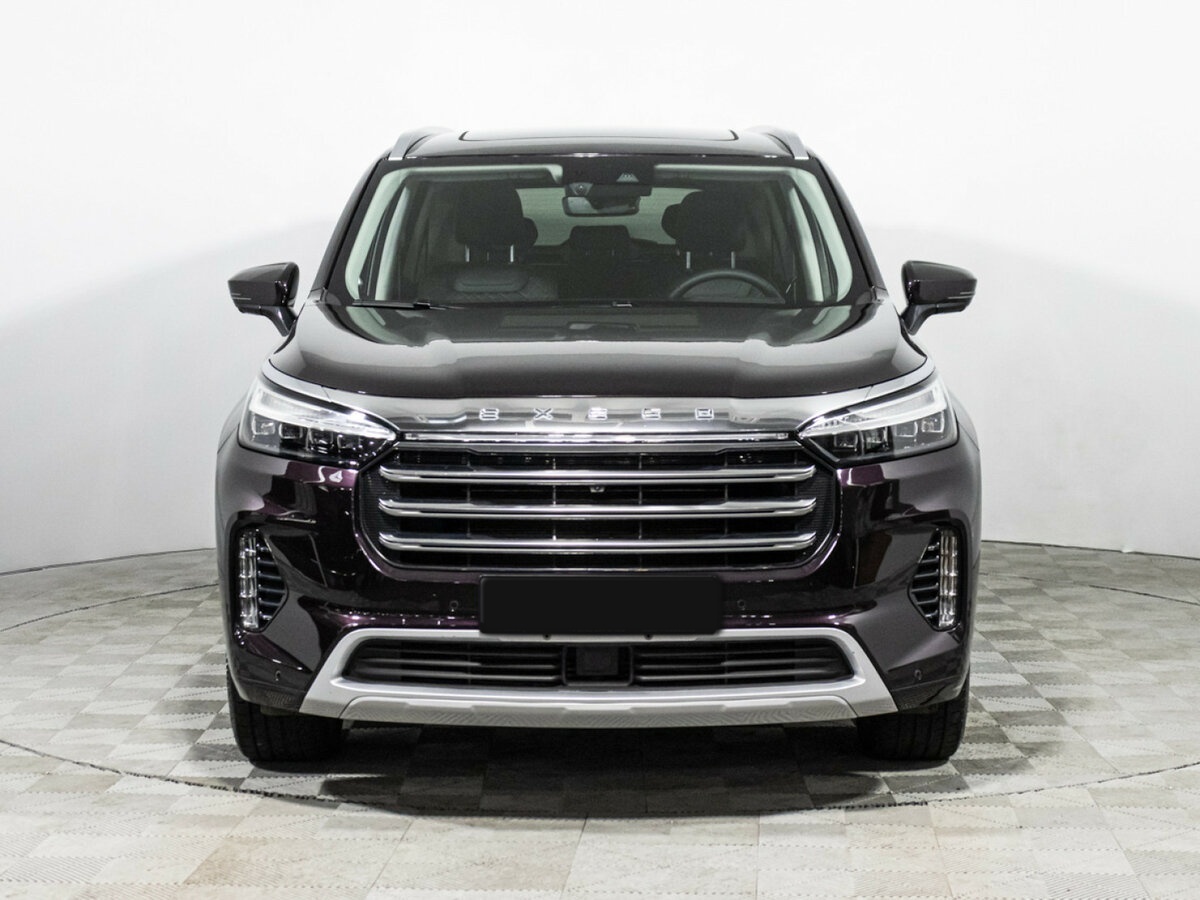 EXEED VX с пробегом — 2023 год. Фото: #1