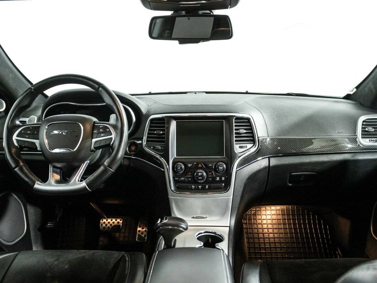 Jeep Grand Cherokee с пробегом — 2014 год. Фото: #12