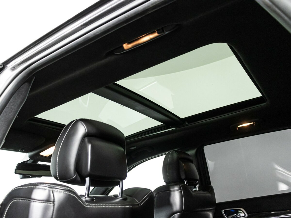 Jeep Grand Cherokee с пробегом — 2014 год. Фото: #13