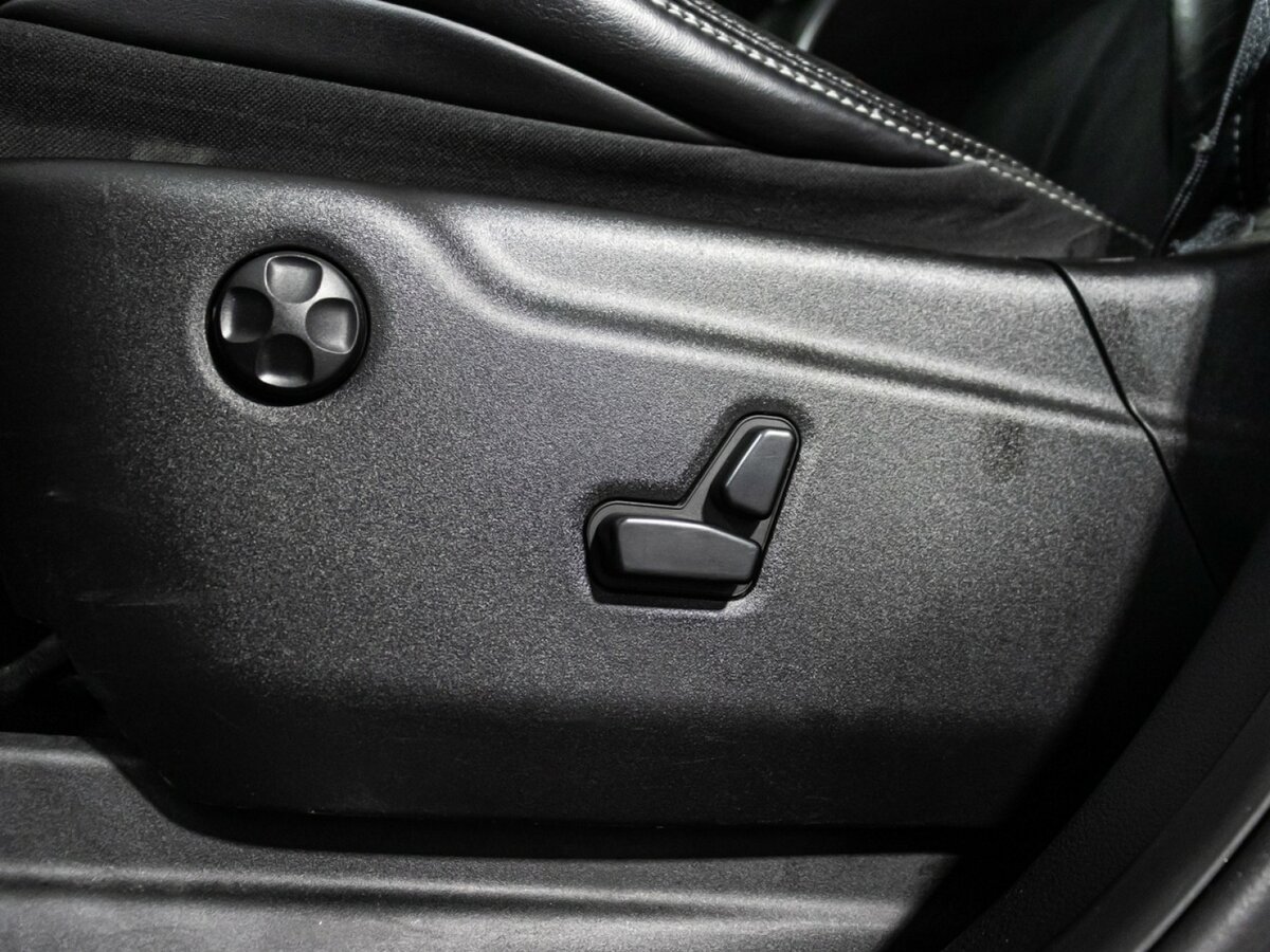 Jeep Grand Cherokee с пробегом — 2014 год. Фото: #14