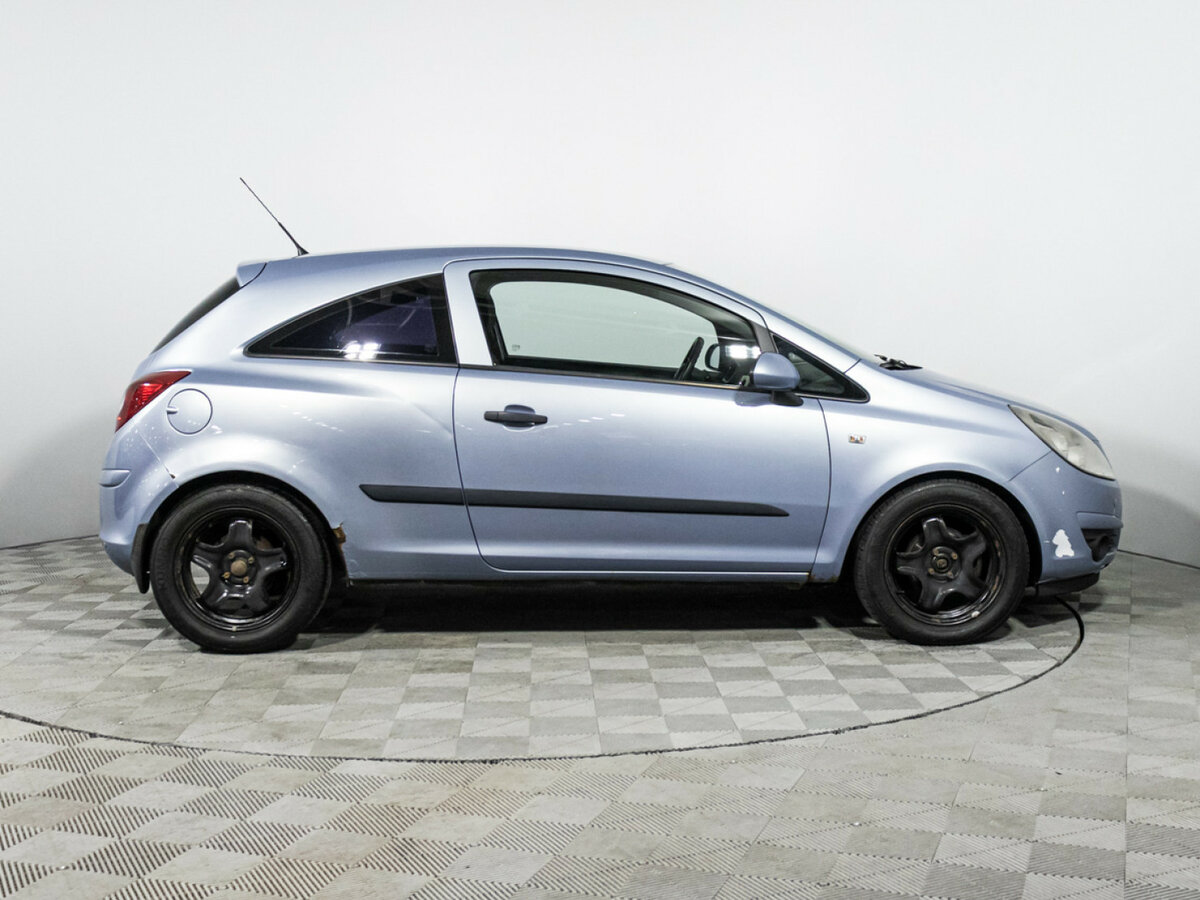 Opel Corsa с пробегом — 2007 год. Фото: #3