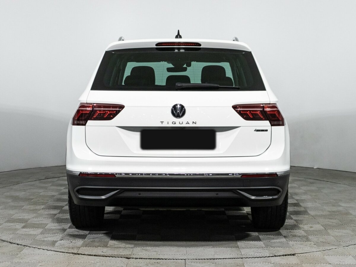Volkswagen Tiguan с пробегом — 2021 год. Фото: #5