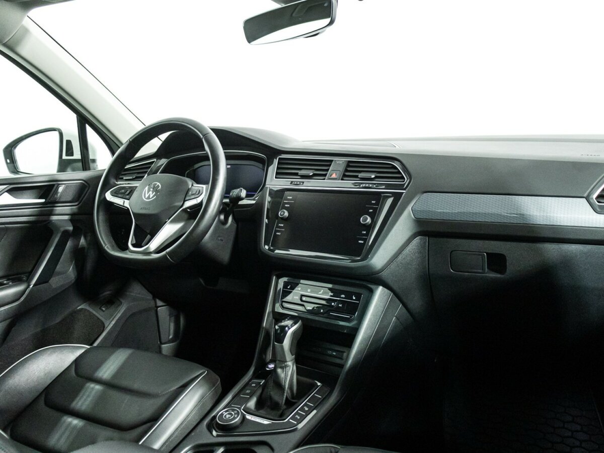Volkswagen Tiguan с пробегом — 2021 год. Фото: #8
