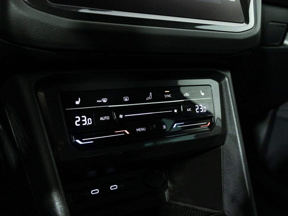 Volkswagen Tiguan с пробегом — 2021 год. Фото: #15