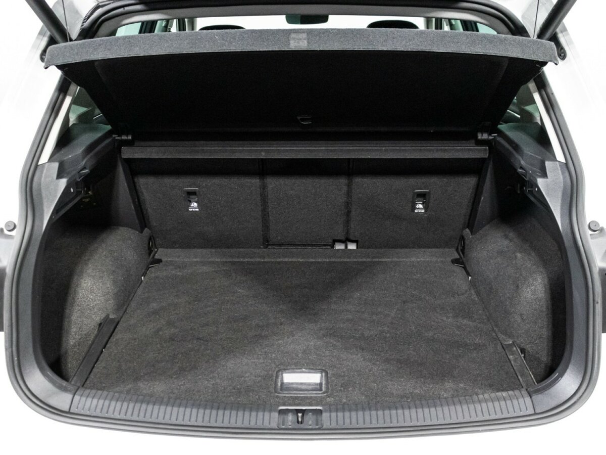 Volkswagen Tiguan с пробегом — 2021 год. Фото: #19