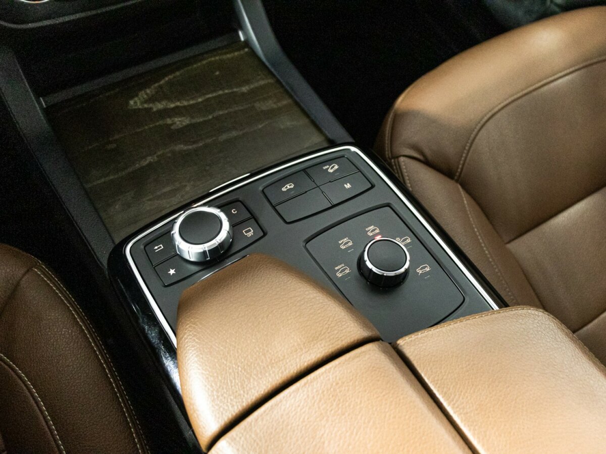 Mercedes-Benz GLS с пробегом — 2018 год. Фото: #18