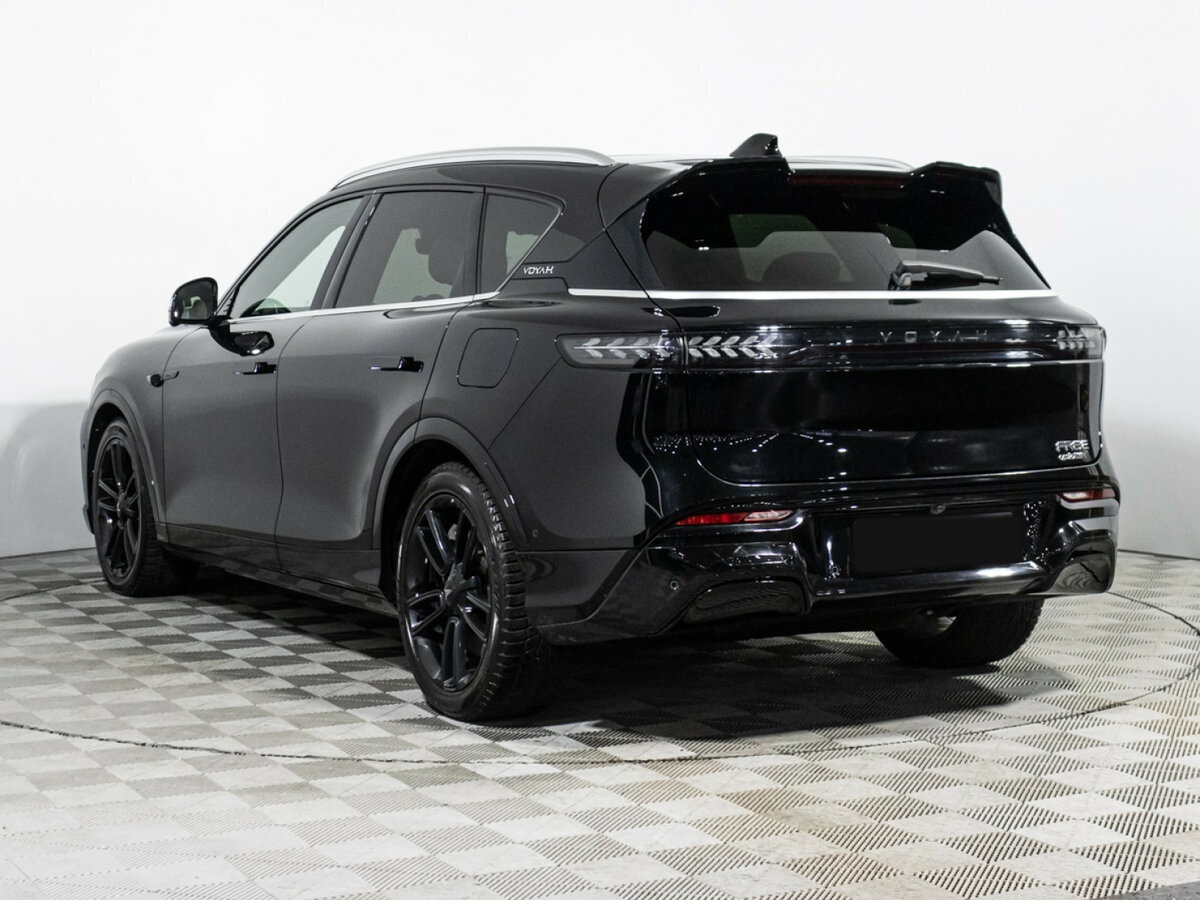 Voyah Free с пробегом — 2023 год. Фото: #6