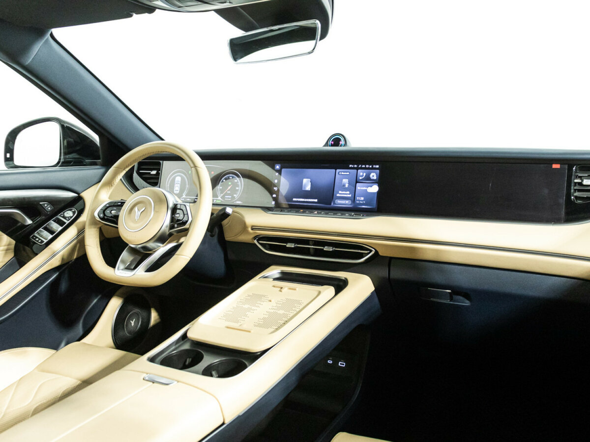 Voyah Free с пробегом — 2023 год. Фото: #8