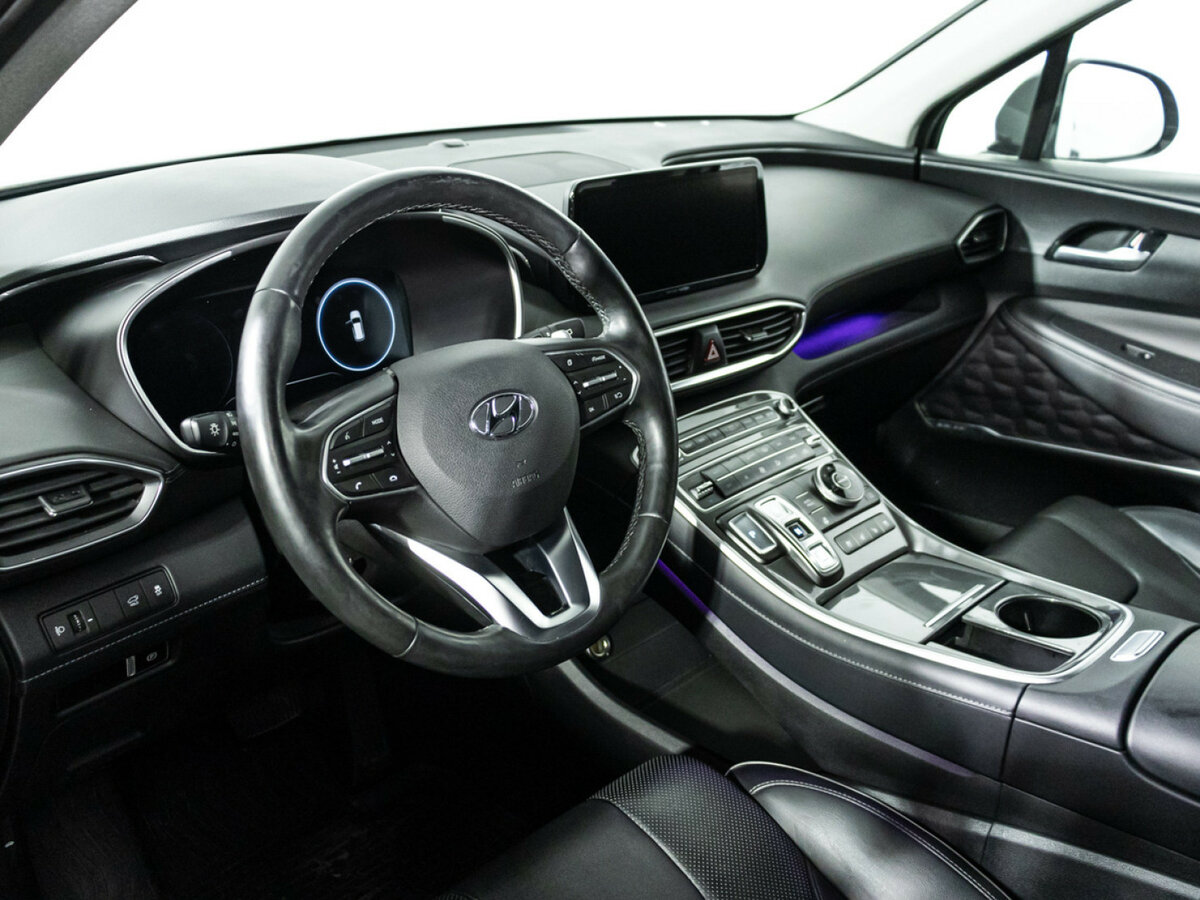 Hyundai Santa Fe с пробегом — 2021 год. Фото: #10