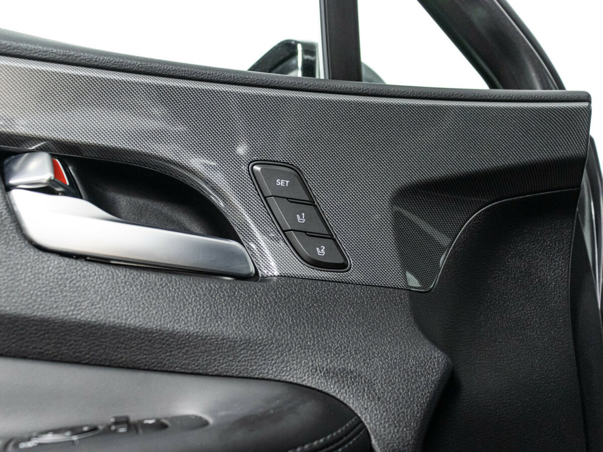 Hyundai Santa Fe с пробегом — 2021 год. Фото: #14