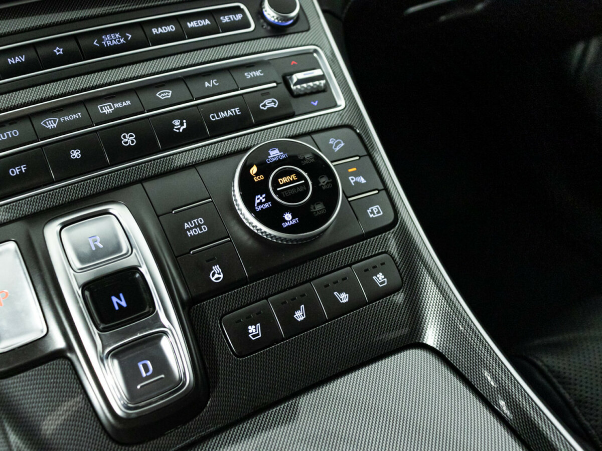 Hyundai Santa Fe с пробегом — 2021 год. Фото: #17