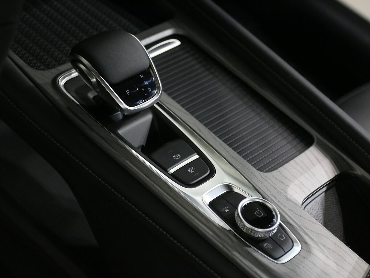 Chery Arrizo 8 с пробегом — 2024 год. Фото: #11