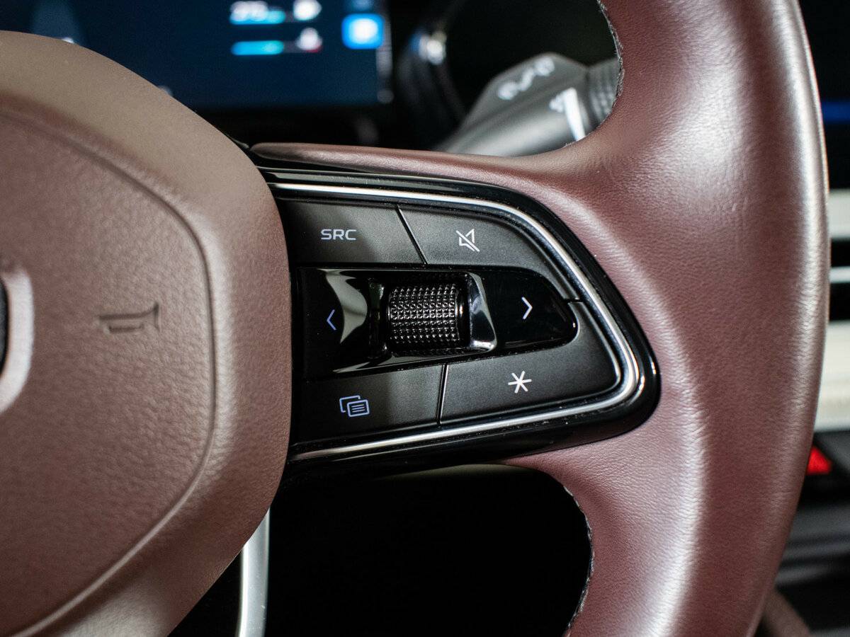 Geely Monjaro с пробегом — 2023 год. Фото: #16