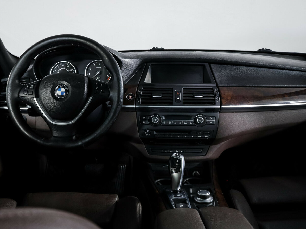 BMW X5 с пробегом — 2007 год. Фото: #8