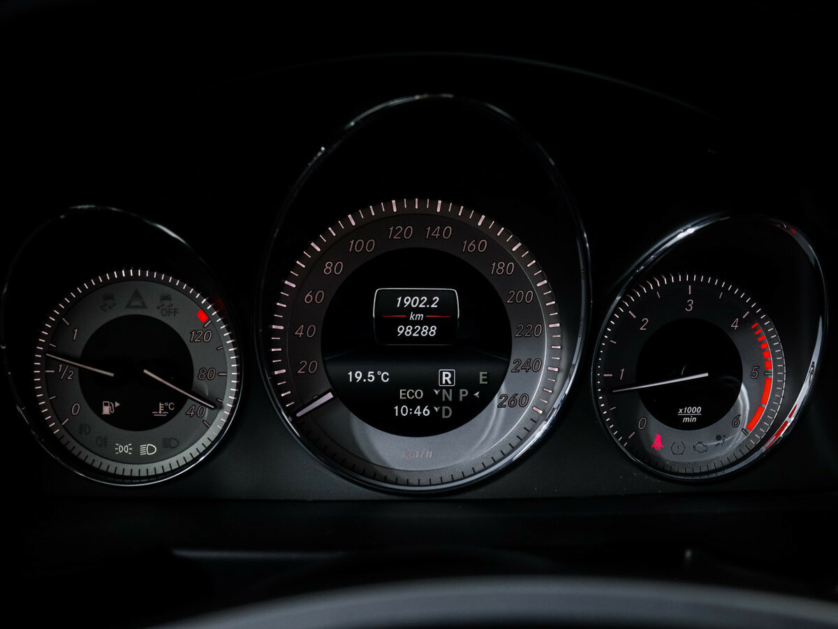 Mercedes-Benz GLK-Класс с пробегом — 2013 год. Фото: #8