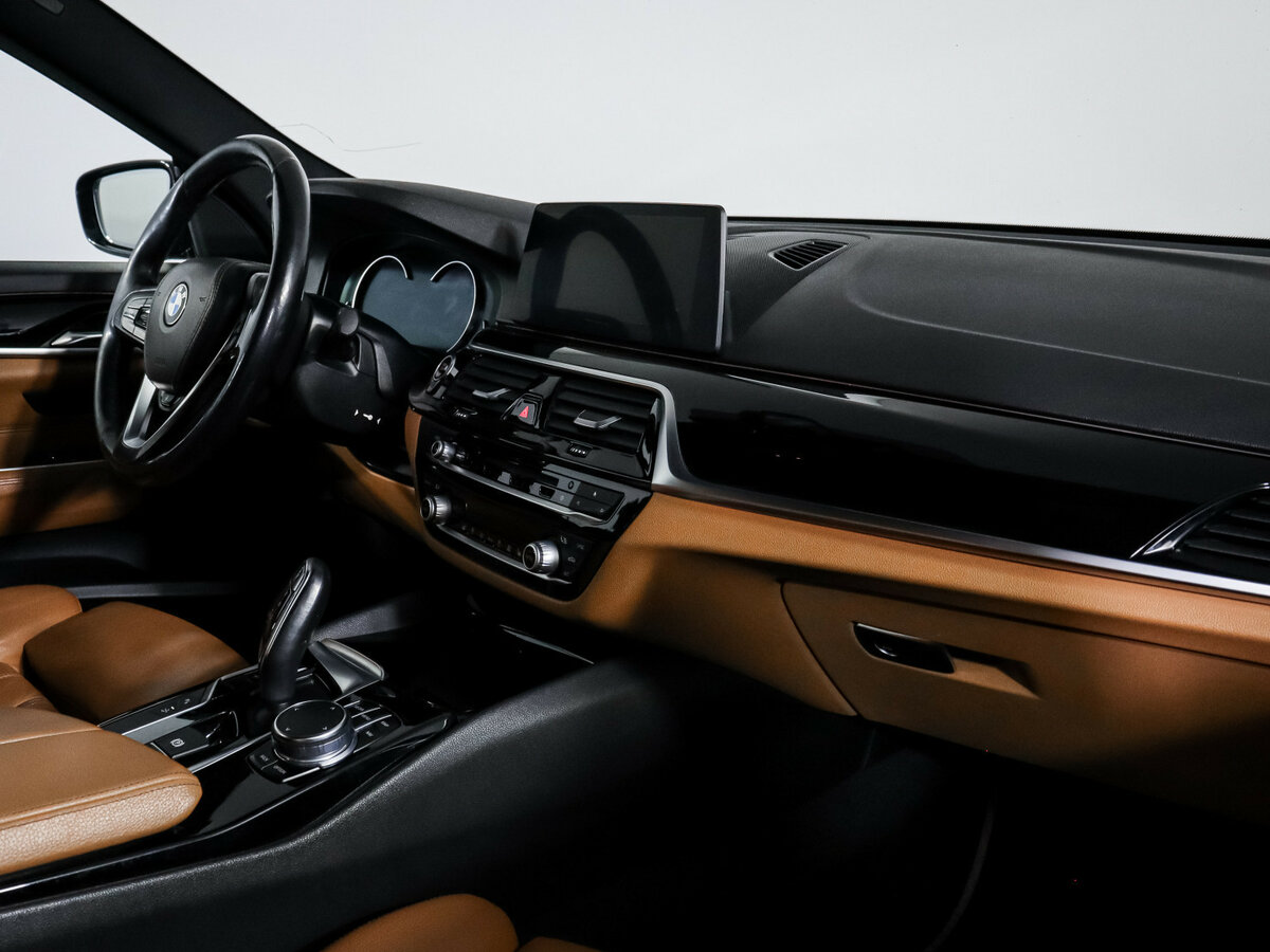 BMW 6 серии с пробегом — 2017 год. Фото: #5