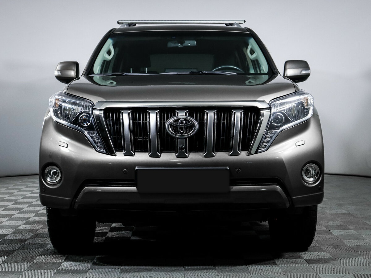 Toyota Land Cruiser Prado с пробегом — 2015 год. Фото: #1
