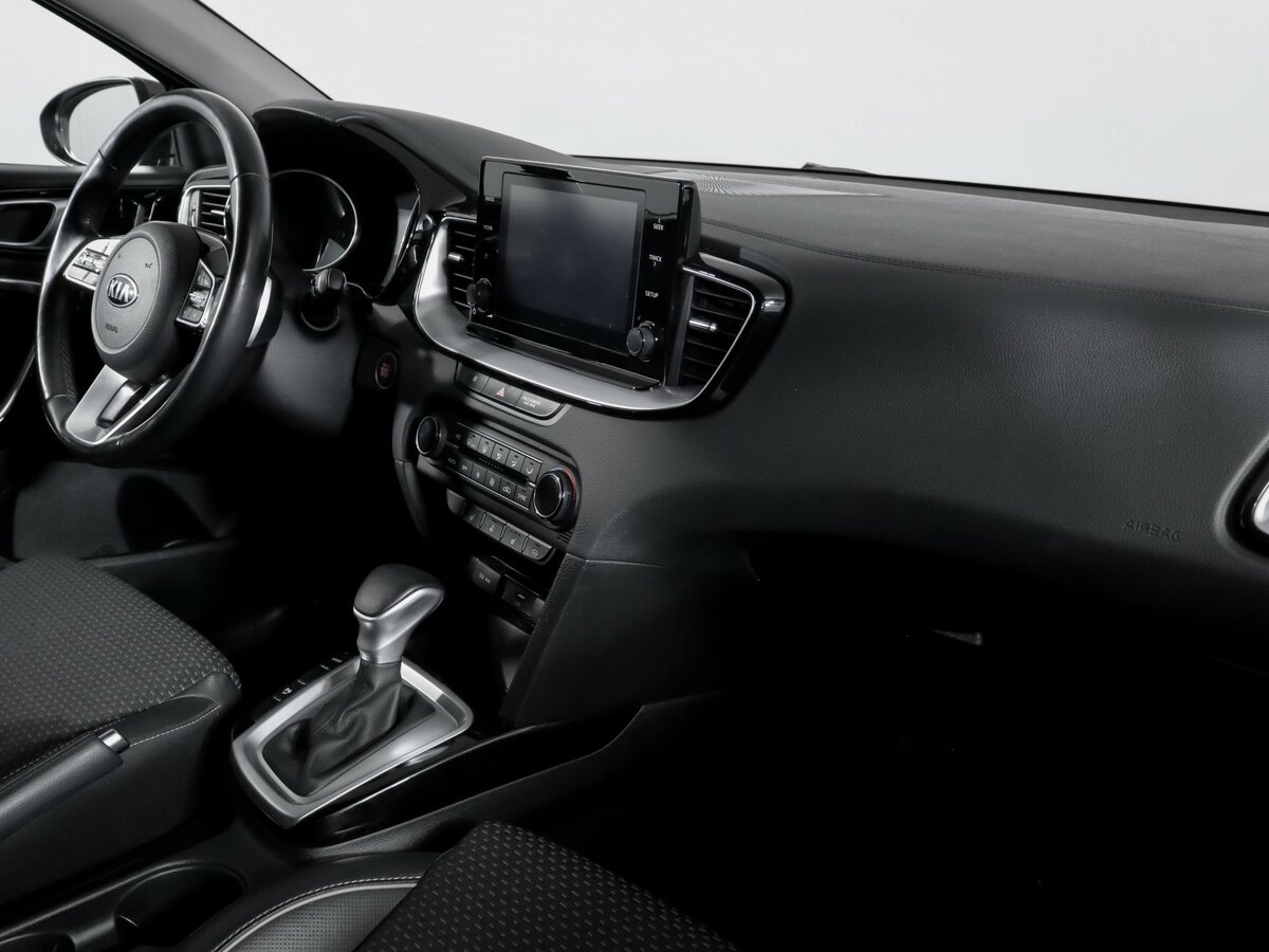 Kia Ceed с пробегом — 2020 год. Фото: #6