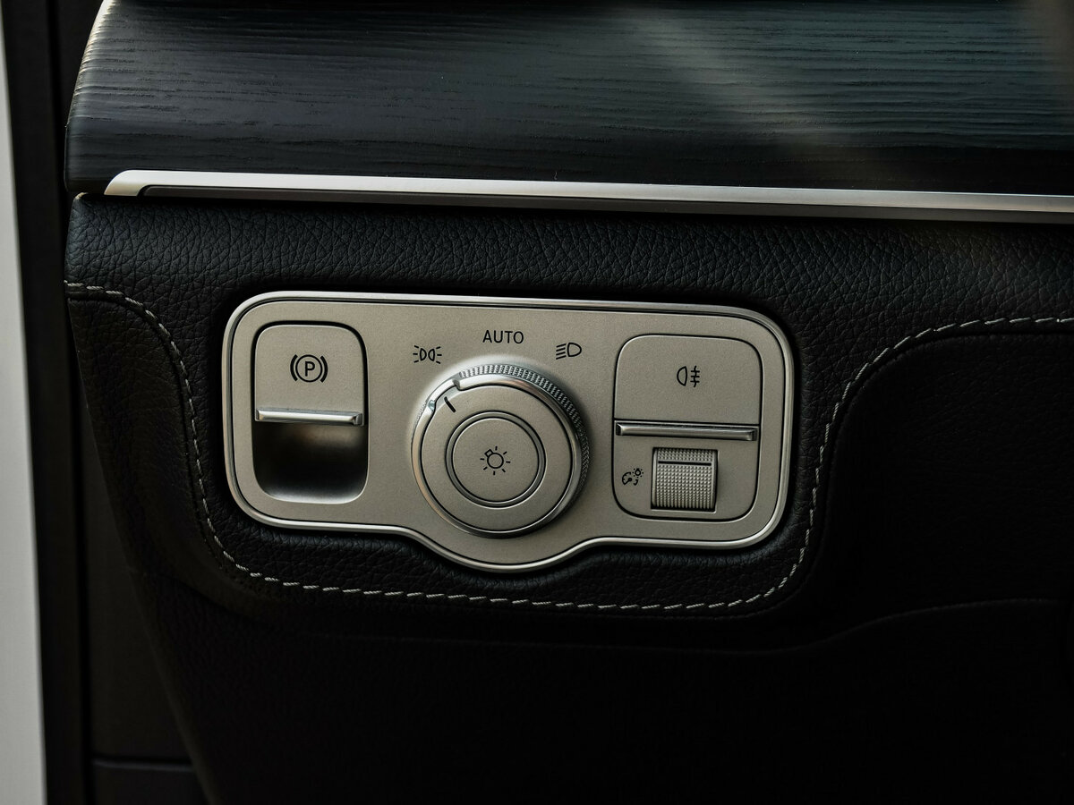 Mercedes-Benz GLE с пробегом — 2024 год. Фото: #19