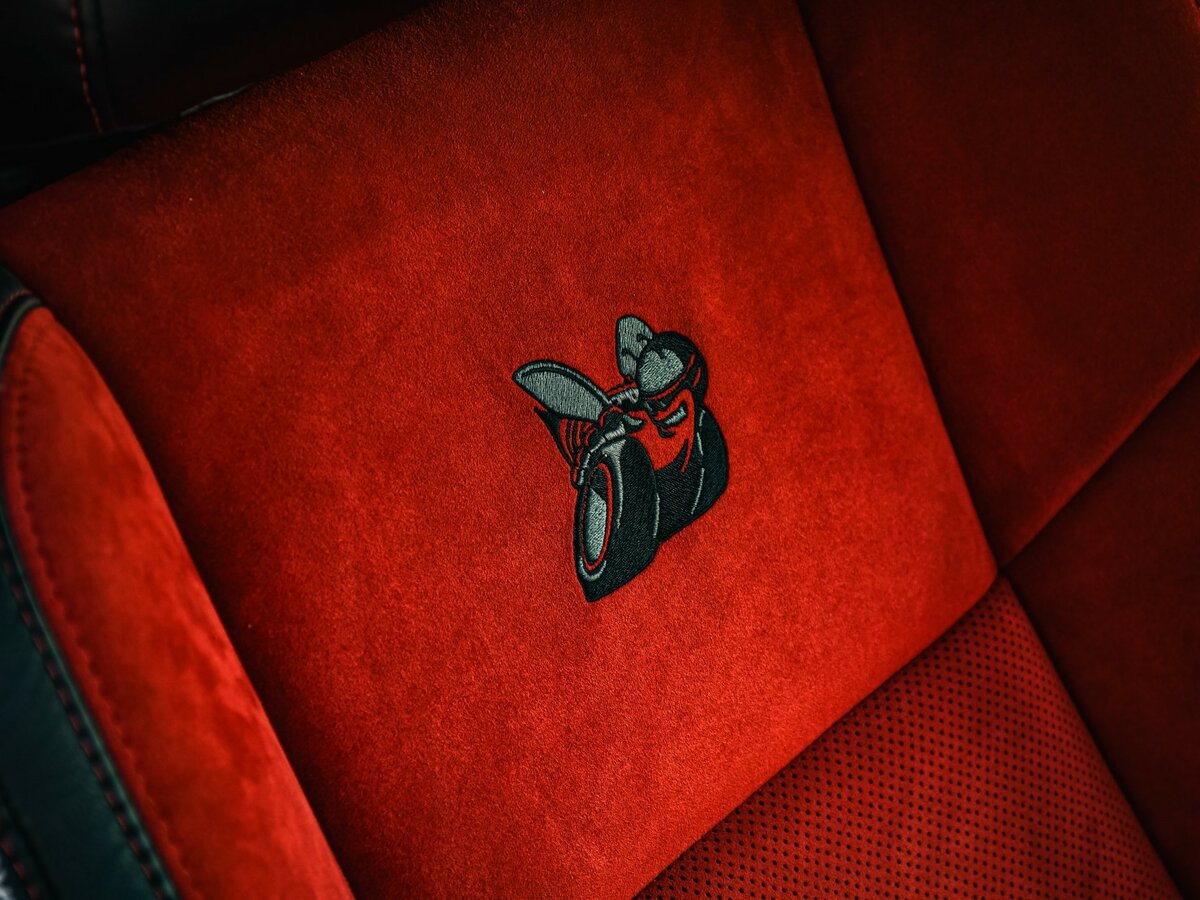 Dodge Challenger с пробегом — 2021 год. Фото: #17