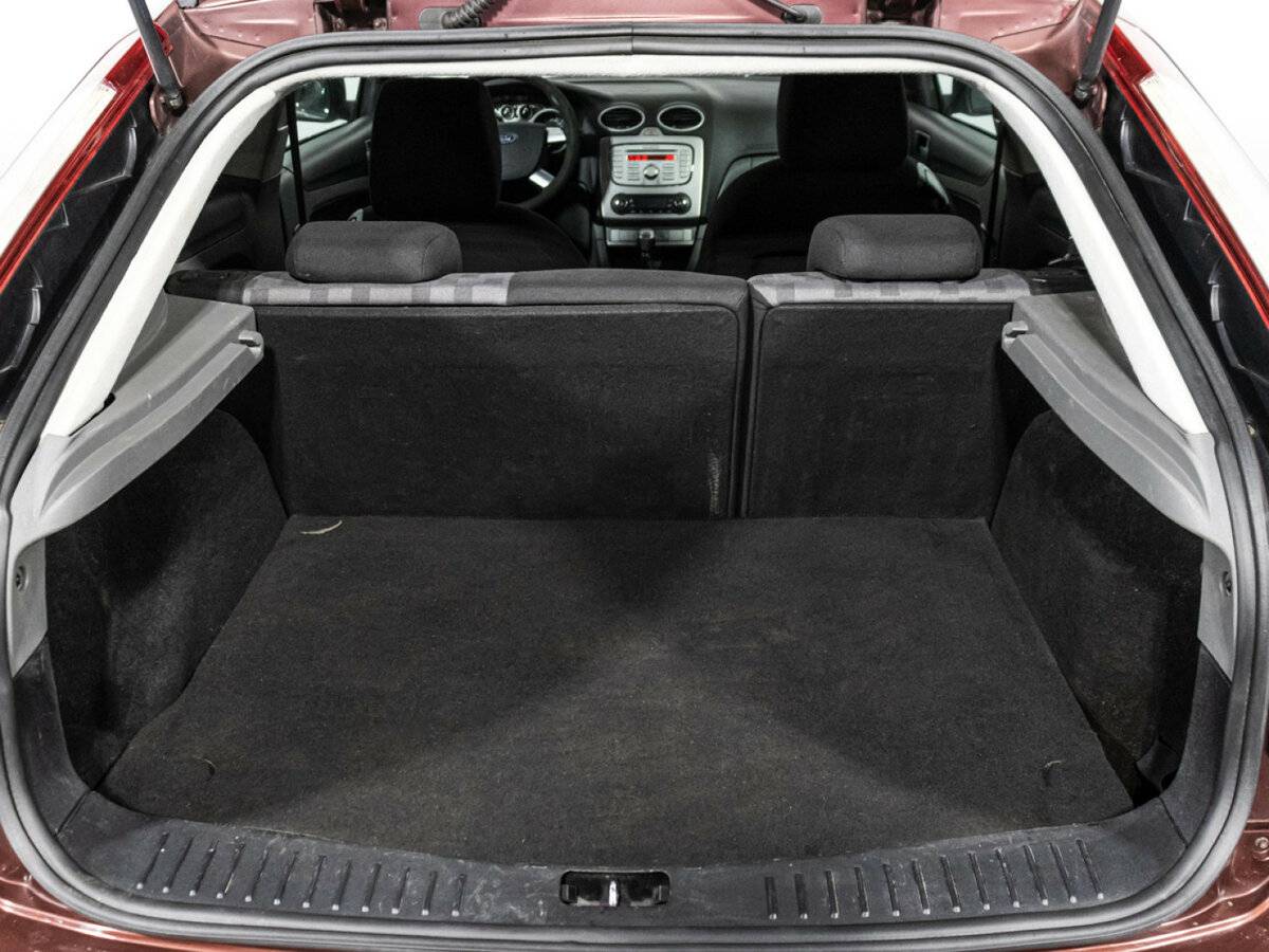 Ford Focus с пробегом — 2008 год. Фото: #14