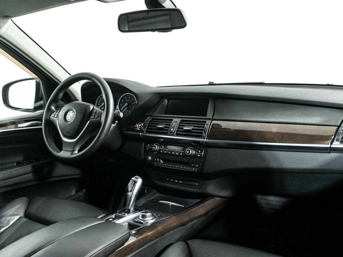 BMW X5 с пробегом — 2010 год. Фото: #7