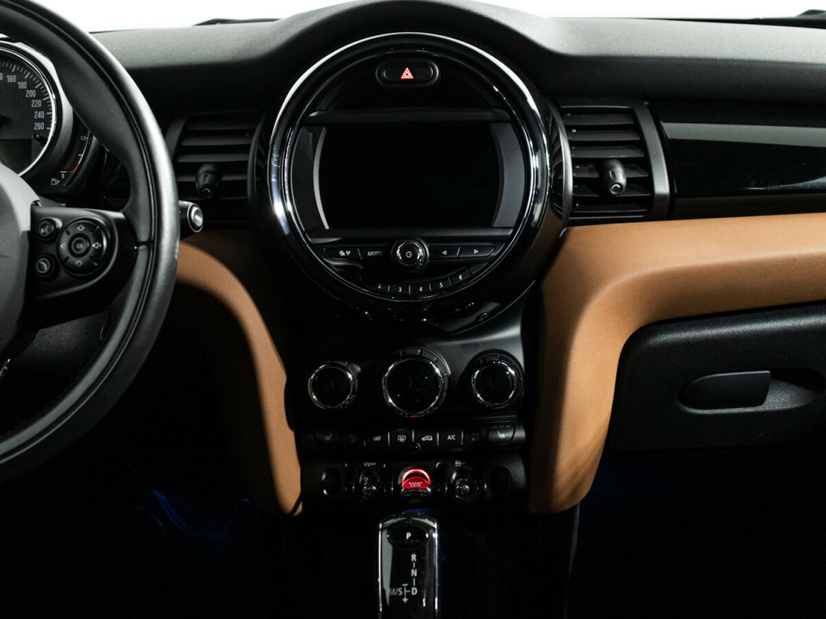 Mini Hatch с пробегом — 2020 год. Фото: #13