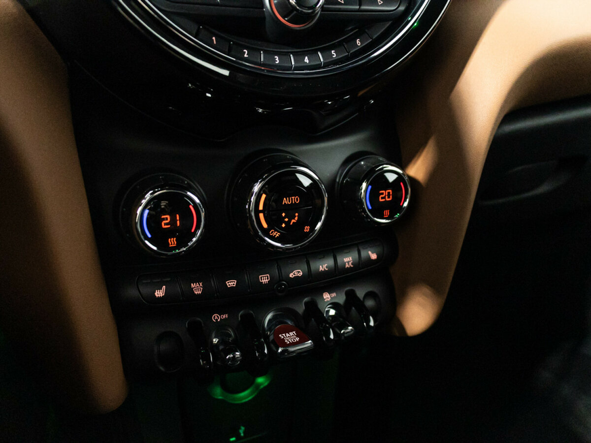 Mini Hatch с пробегом — 2020 год. Фото: #15