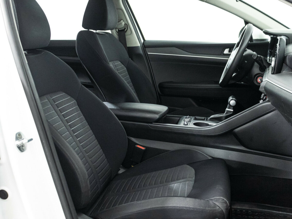 Kia K5 с пробегом — 2020 год. Фото: #13