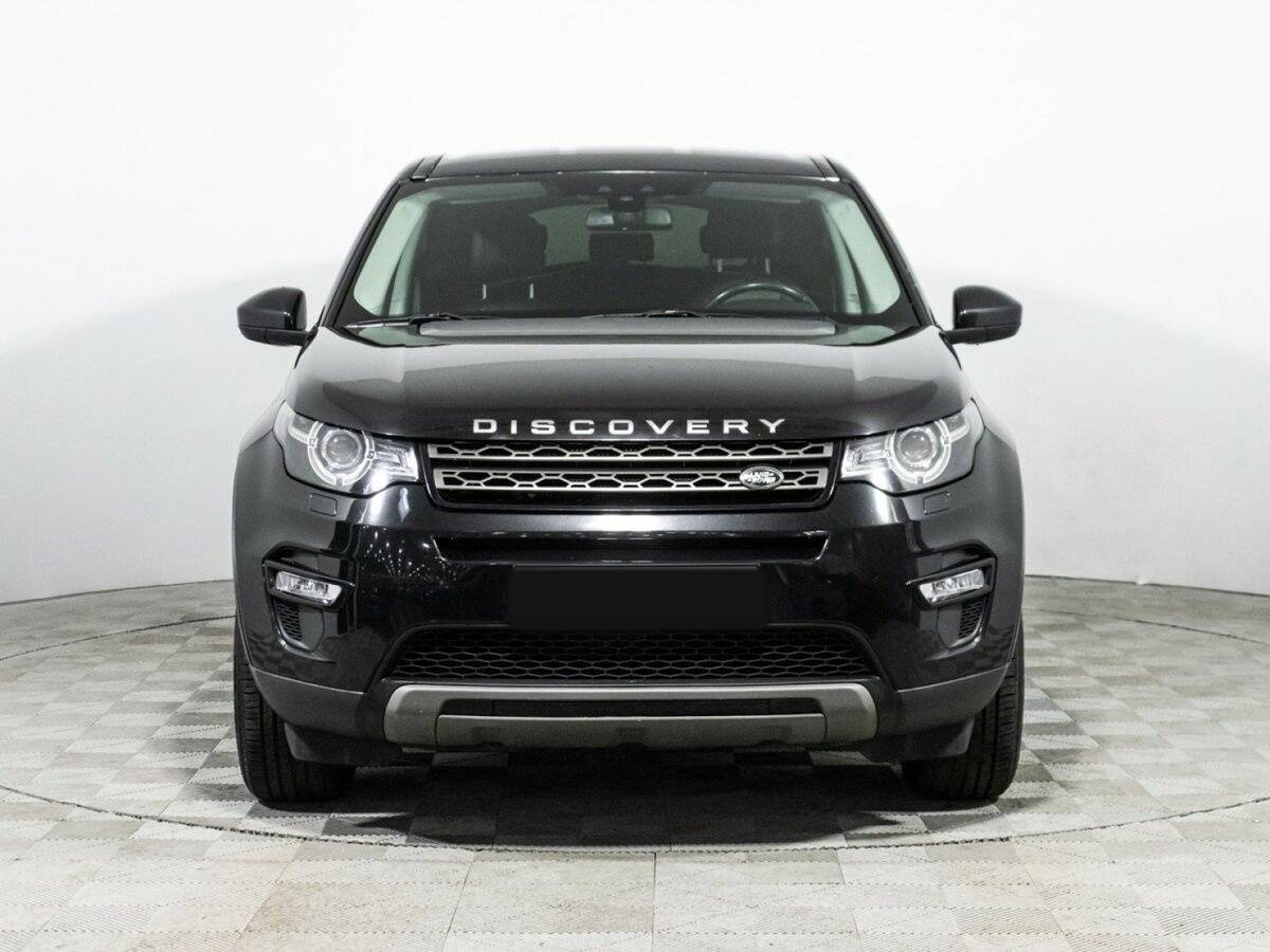 Land Rover Discovery Sport с пробегом — 2017 год. Фото: #1
