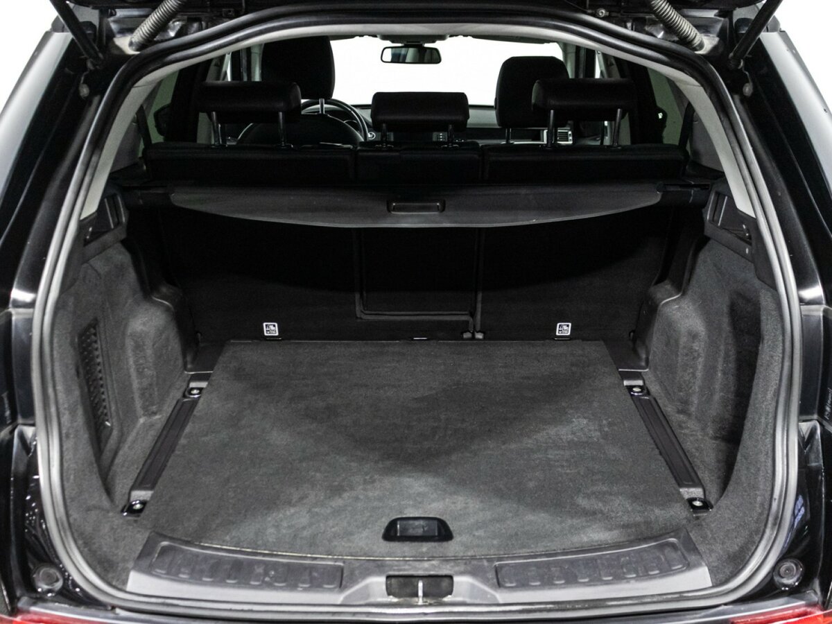 Land Rover Discovery Sport с пробегом — 2017 год. Фото: #13