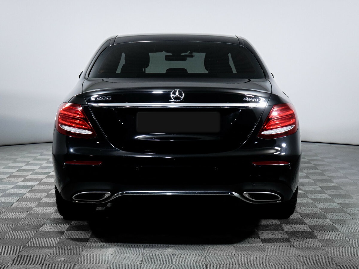 Mercedes-Benz E-Класс с пробегом — 2019 год. Фото: #5