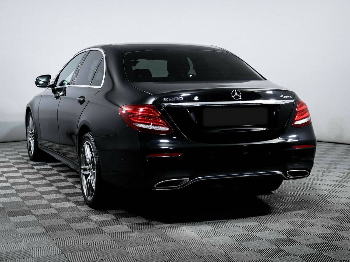 Mercedes-Benz E-Класс с пробегом — 2019 год. Фото: #6