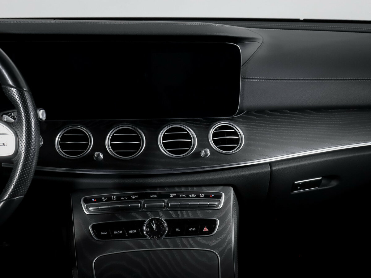 Mercedes-Benz E-Класс с пробегом — 2019 год. Фото: #12