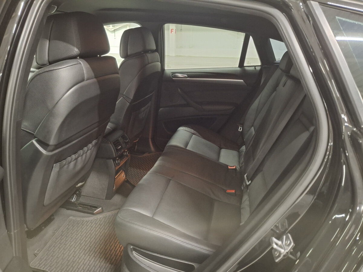 BMW X6 с пробегом — 2012 год. Фото: #11