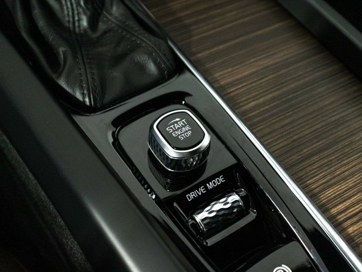 Volvo XC60 с пробегом — 2020 год. Фото: #15