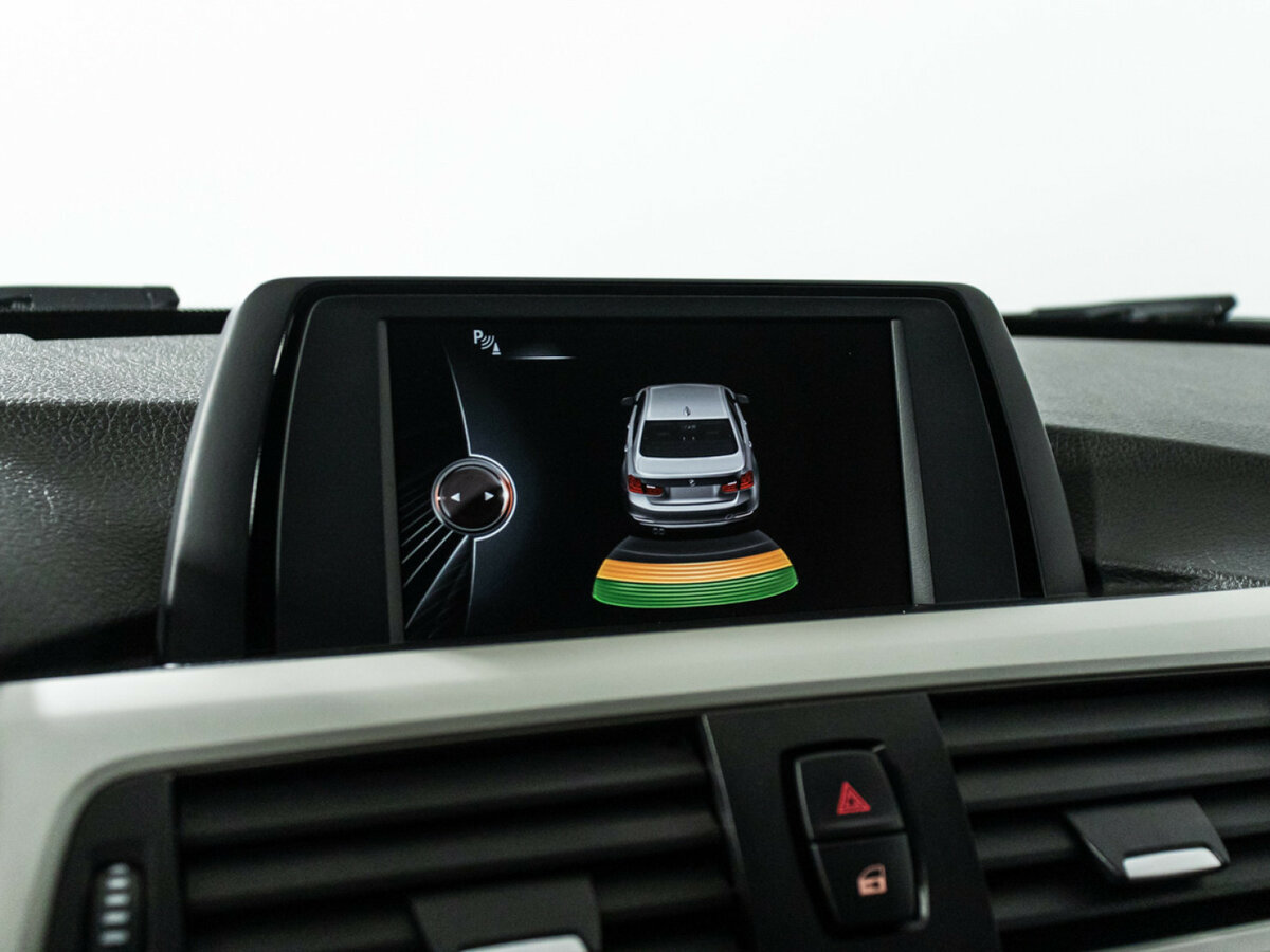 BMW 3 серии с пробегом — 2014 год. Фото: #13