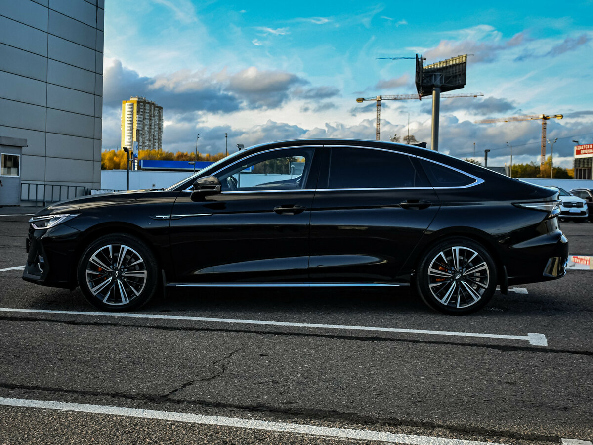 Chery Arrizo 8 с пробегом — 2023 год. Фото: #7