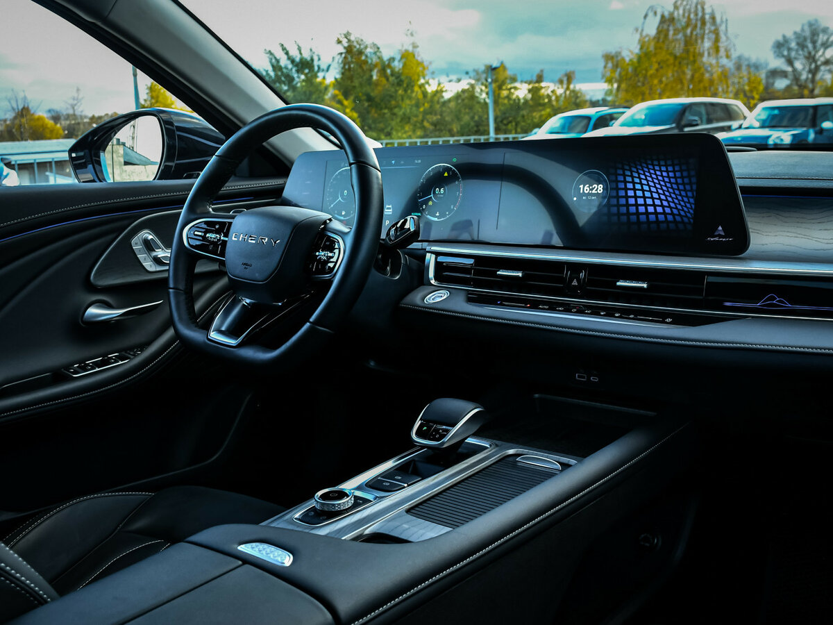 Chery Arrizo 8 с пробегом — 2023 год. Фото: #10