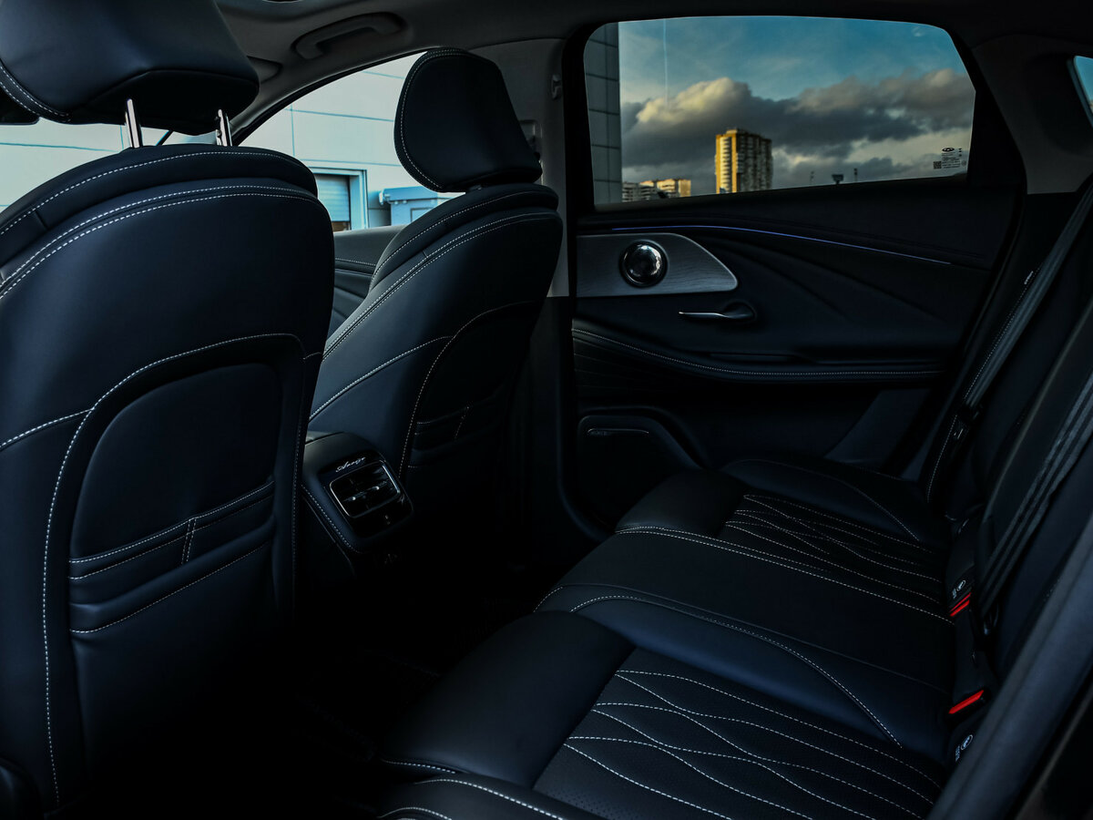 Chery Arrizo 8 с пробегом — 2023 год. Фото: #12