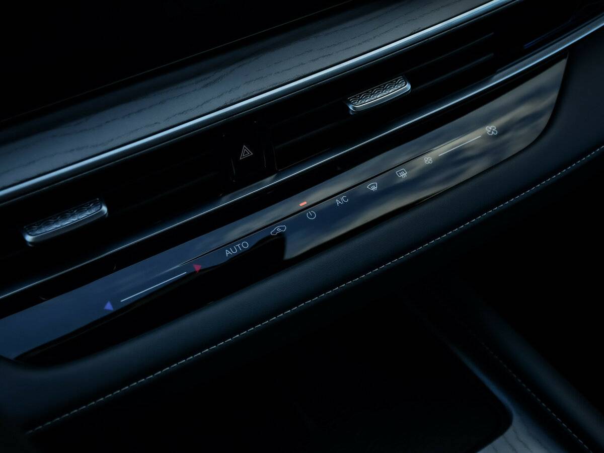 Chery Arrizo 8 с пробегом — 2023 год. Фото: #18